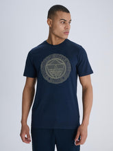 Laden Sie das Bild in den Galerie-Viewer, Fenerbahce 1903 Tshirt
